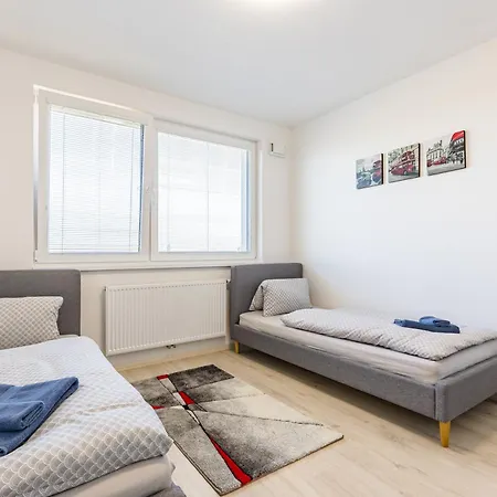 Balrent Slovakia Ovocne Sady Airport Daire Bratislava