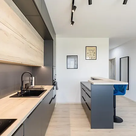 Balrent Slovakia Ovocne Sady Airport * براتسيلافا