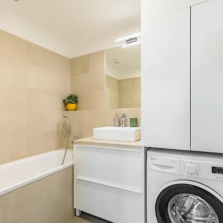 Balrent Slovakia Ovocne Sady Airport * براتسيلافا